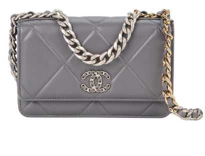19 Wallet On Chain, &pound;2,750, Handbags, Grey, Lambskin Leather, Front view
